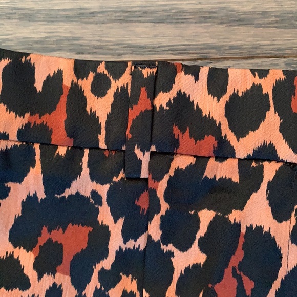 NEW! - J. CREW HIGH RISE LEOPARD SZ 4 TROUSERS - Picture 8 of 16